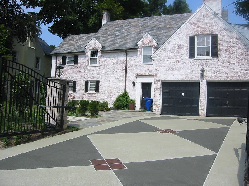Why Should You Choose Concrete For Your Driveway?