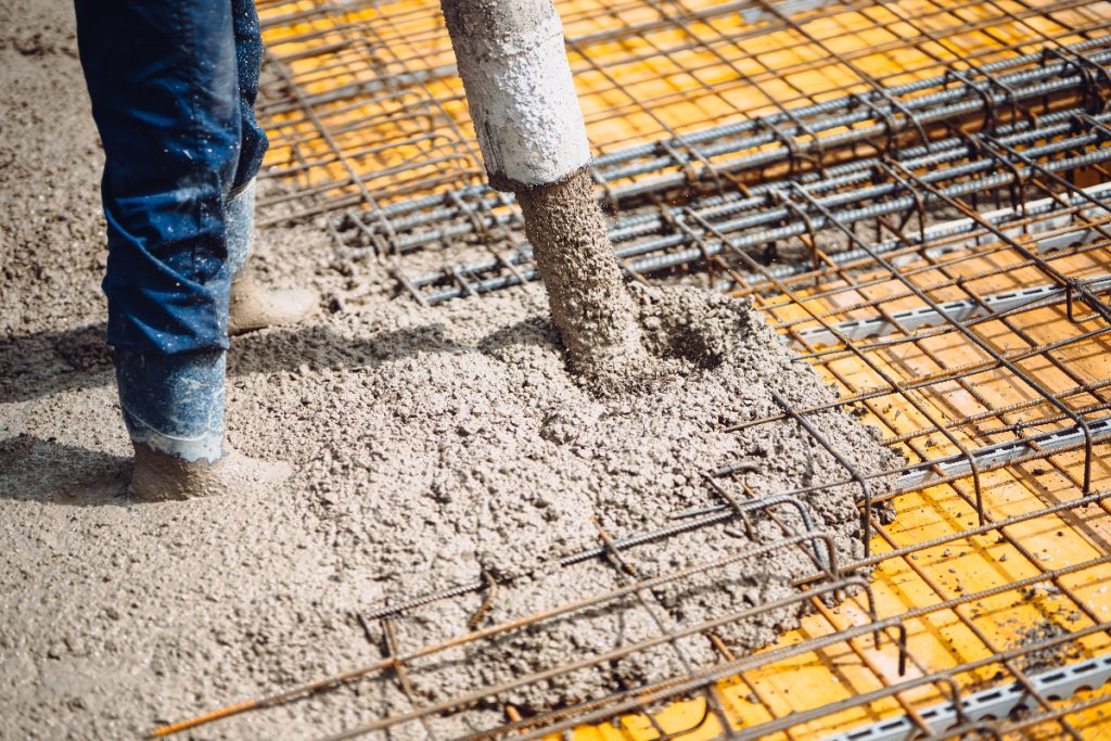 Tips for pouring concrete in the summer